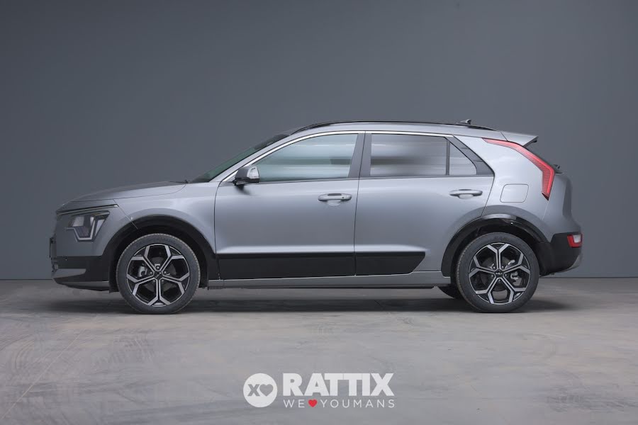 Kia Niro 1.6 GDI HEV 129CV Style DCT6 STEEL GREY  Km 0 foto 2