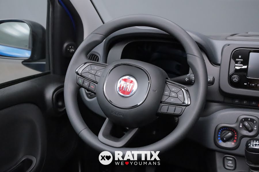 Fiat Panda 1.0 Firefly Hybrid 70CV 5p.ti + Pack City Blu Italia  Km 0 foto 9