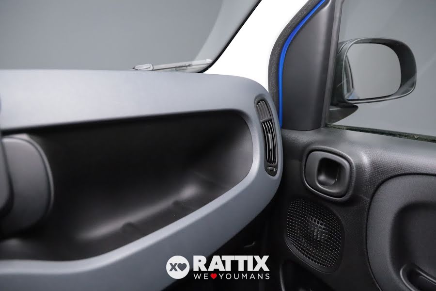 Fiat Panda 1.0 Firefly Hybrid 70CV 5p.ti + Pack City Blu Italia  Km 0 foto 20