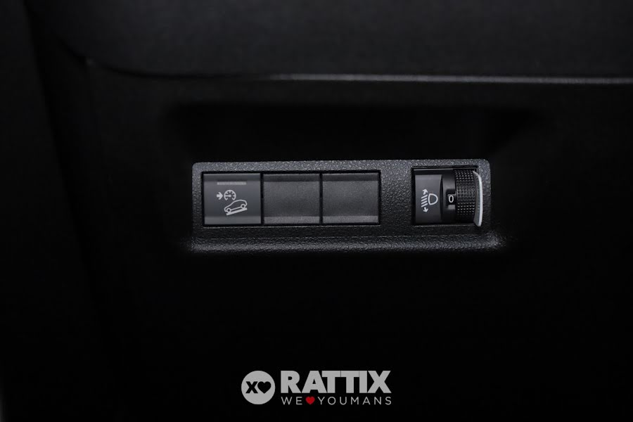 Jeep Avenger 1.2 Turbo e-Hybrid 110CV Summit EDCT6 Grigio Granite  Nuovo foto 31