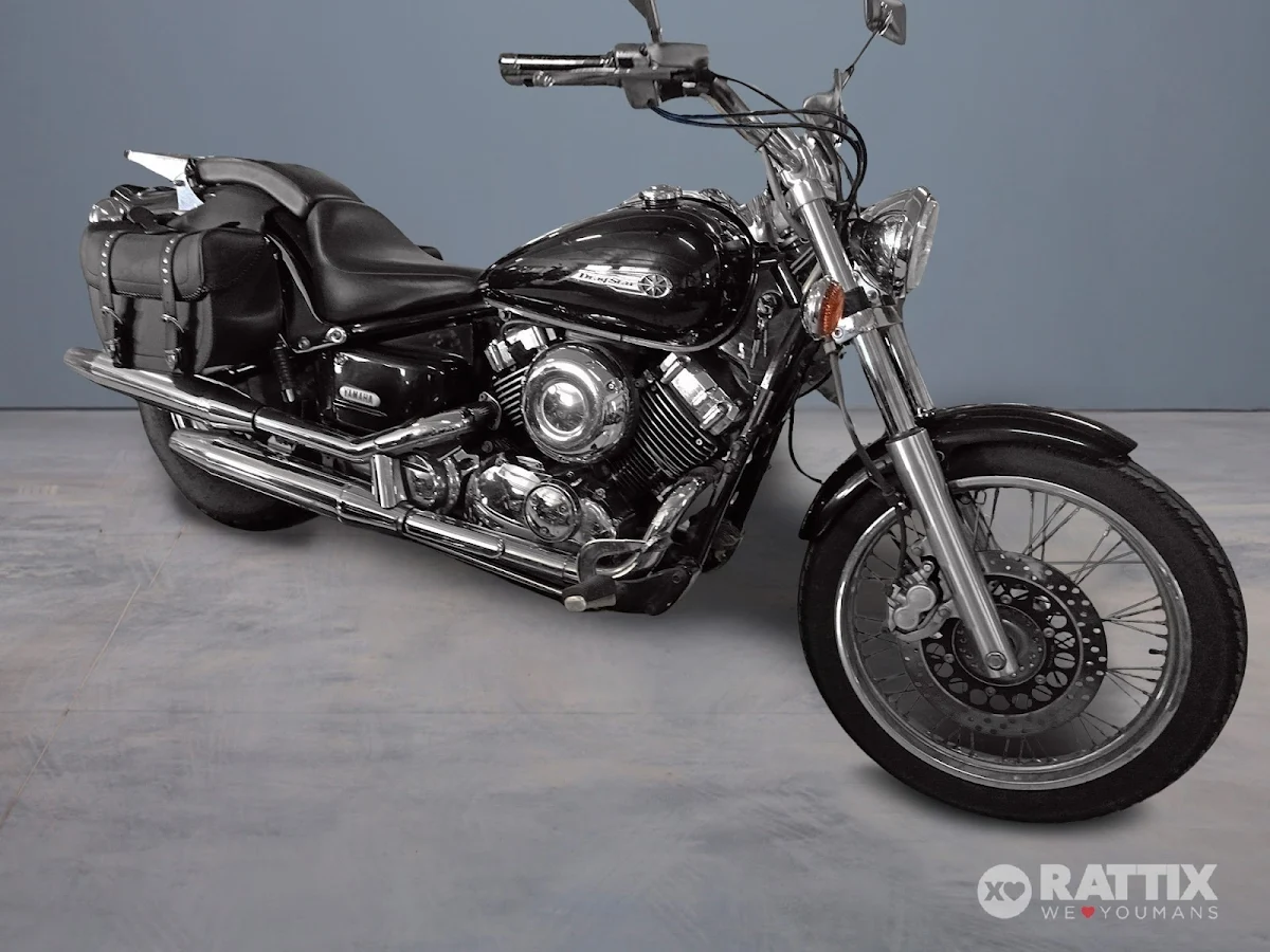 YAMAHA XVS  650 Drag Star