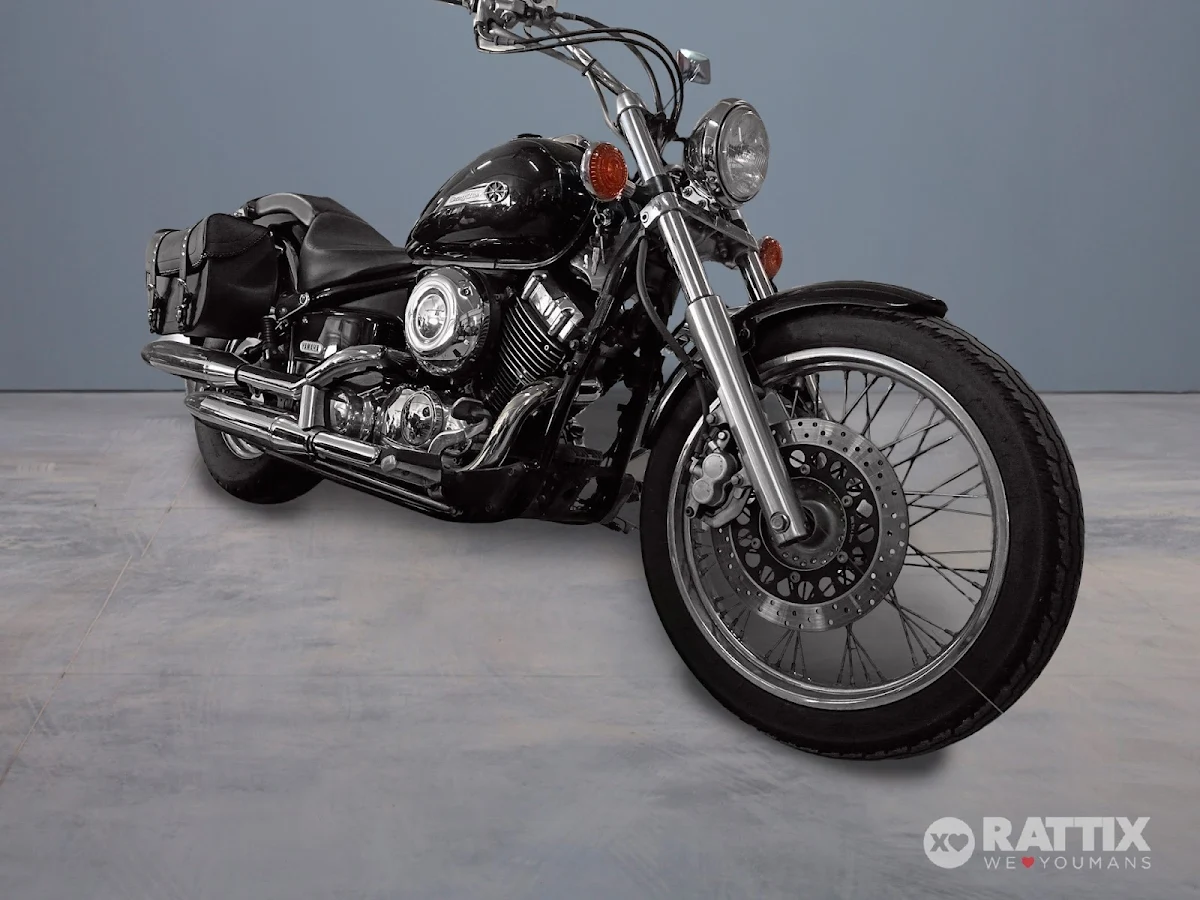 YAMAHA XVS  650 Drag Star