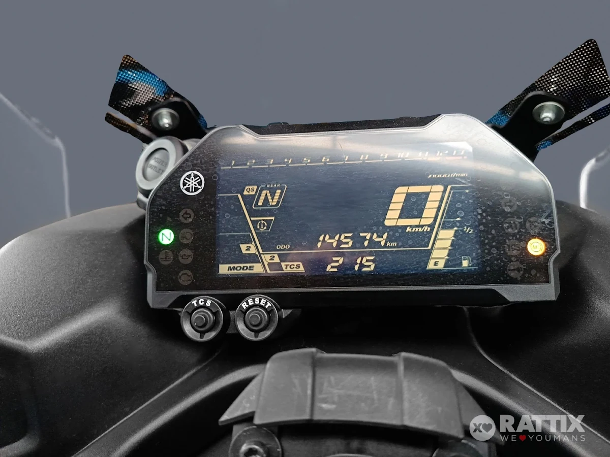 YAMAHA Niken 850
