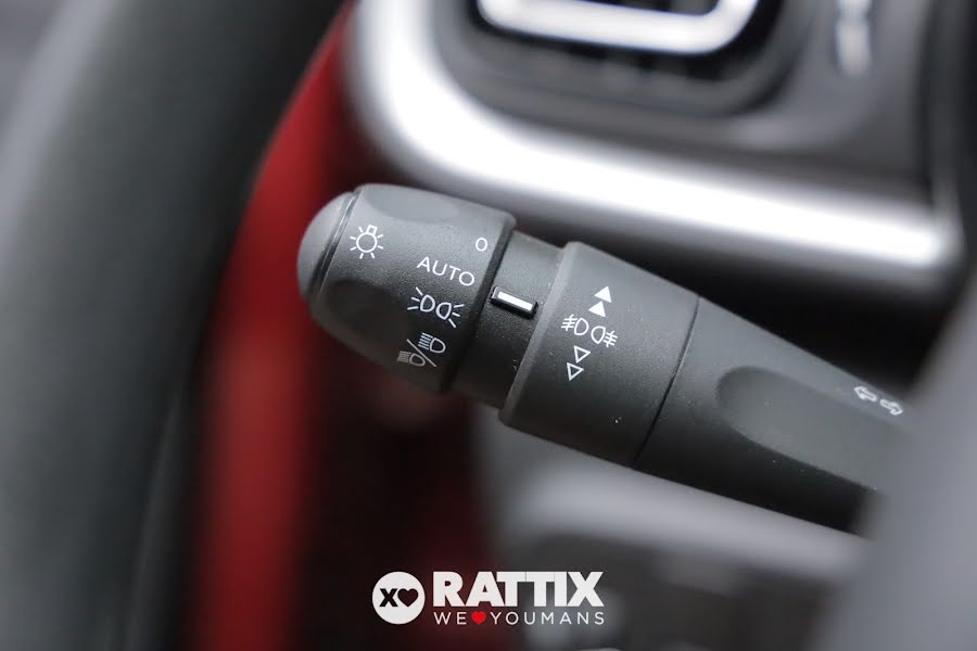 Citroen C3 1.2 Puretech 110CV Max Rosso Elixir  Aziendale foto 12