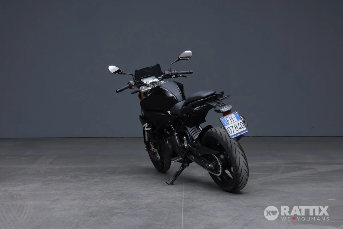 BMW G 310  R Abs
