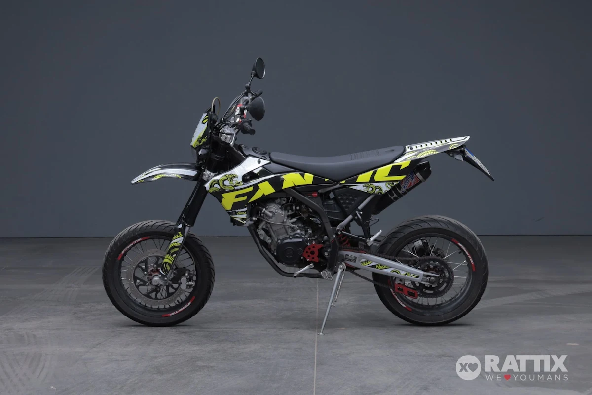 FANTIC MOTOR  Motard 125 Performance