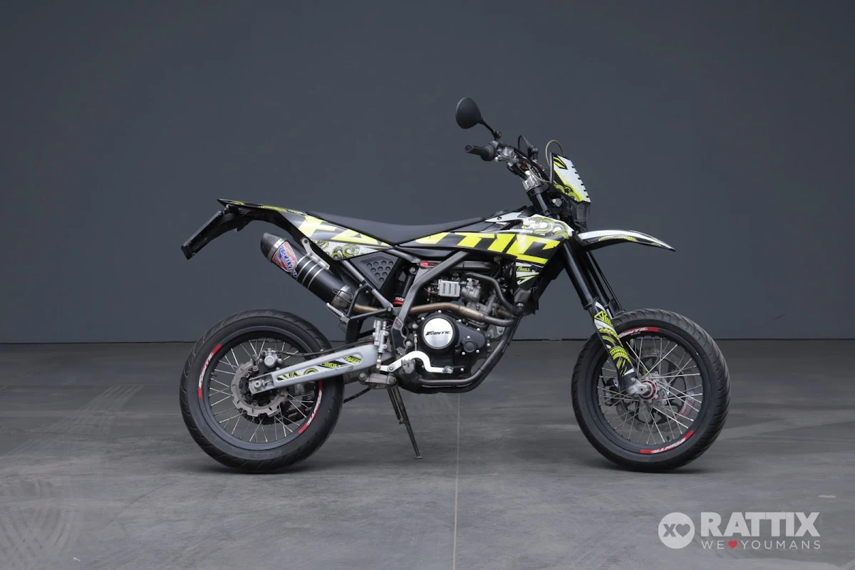 FANTIC MOTOR  Motard 125 Performance