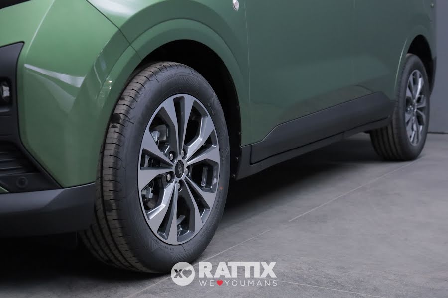 Ford Tourneo Courier Tourneo Courier II 1.0 ecoboost 125cv Titanium Bursting Green  Nuovo foto 4