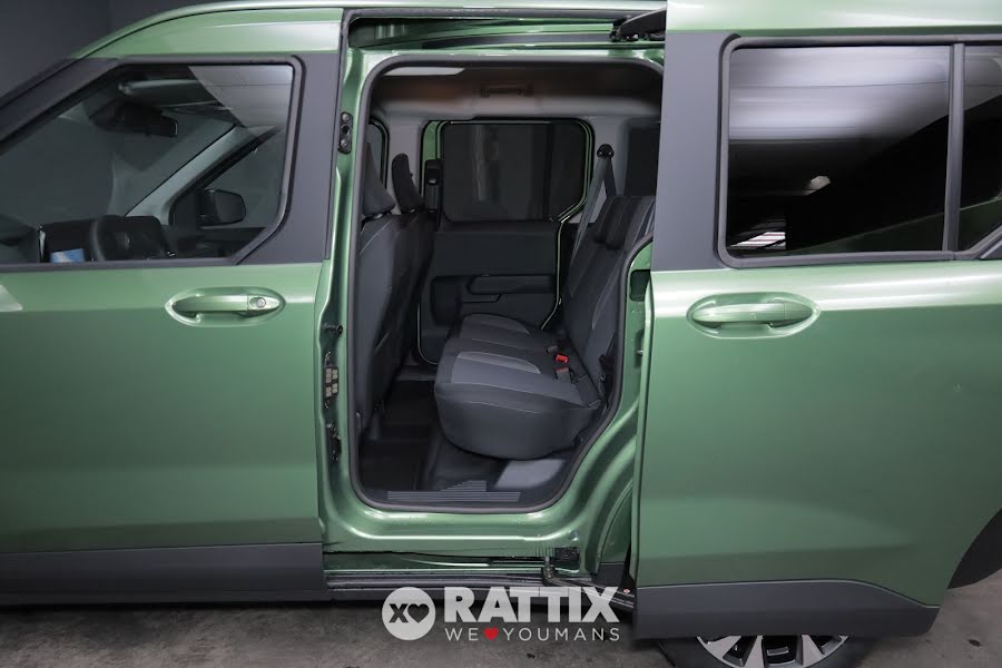 Ford Tourneo Courier Tourneo Courier II 1.0 ecoboost 125cv Titanium Bursting Green  Nuovo foto 6