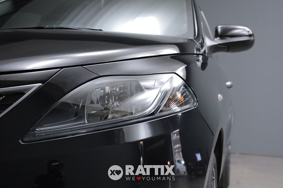 Lancia Ypsilon 1.0 Firefly Hybrid 70CV Platino  Nero Vulcano  Aziendale foto 3