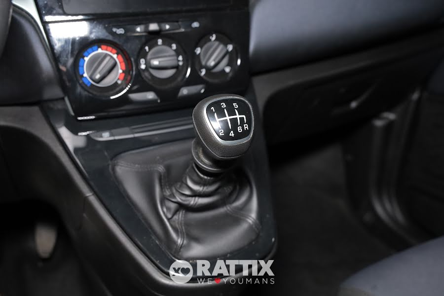 Lancia Ypsilon 1.0 Firefly Hybrid 70CV Platino  Nero Vulcano  Aziendale foto 19