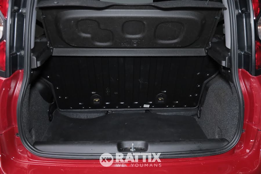 Fiat Panda 1.0 Firefly Hybrid 70CV Cross 5p.ti Rosso Passione  Aziendale foto 6