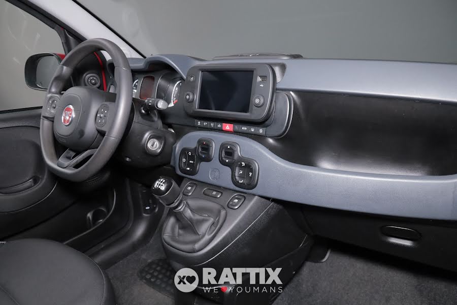 Fiat Panda 1.0 Firefly Hybrid 70CV Cross 5p.ti Rosso Passione  Aziendale foto 16