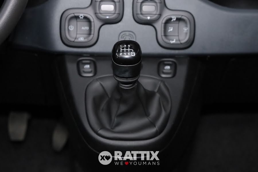 Fiat Panda 1.0 Firefly Hybrid 70CV Cross 5p.ti Rosso Passione  Aziendale foto 24