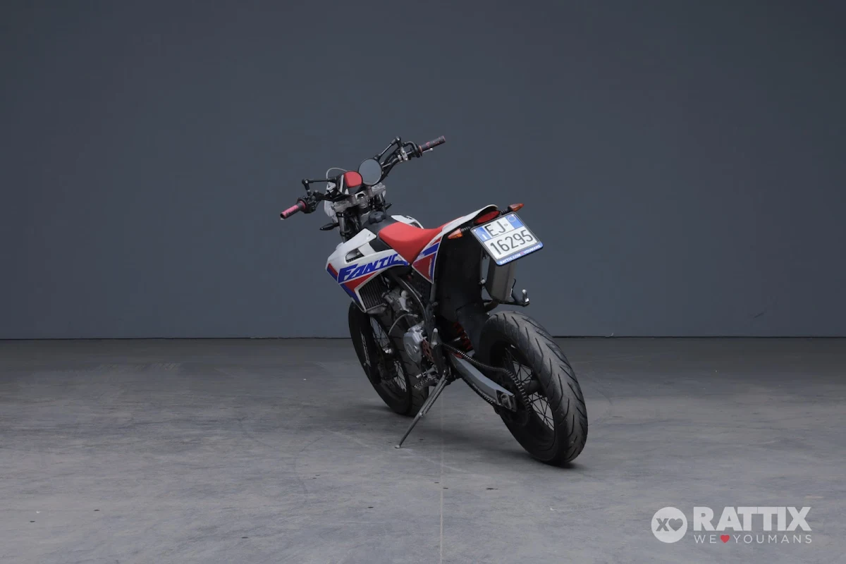 FANTIC MOTOR Motard 125 4T Competizione