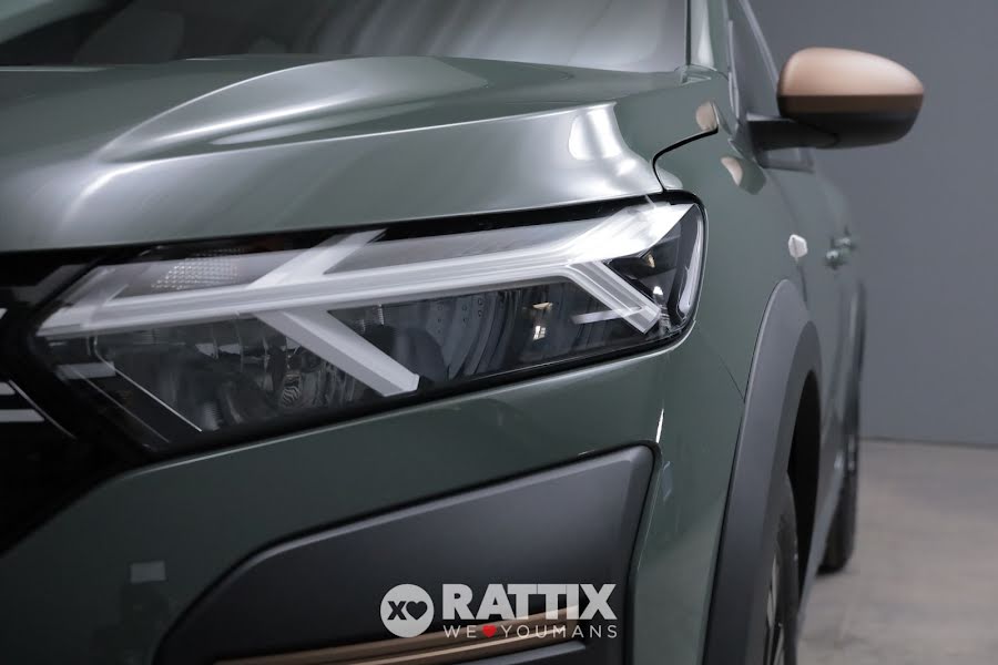 Dacia Sandero Stepway 1.0 TCE Eco-g 100CV Extreme  Verde Lichen Kaki  Nuovo foto 3