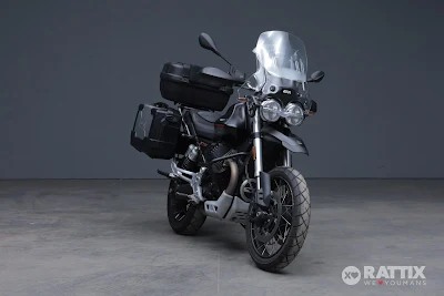 Foto MOTO GUZZI V85 TT Travel Abs my21