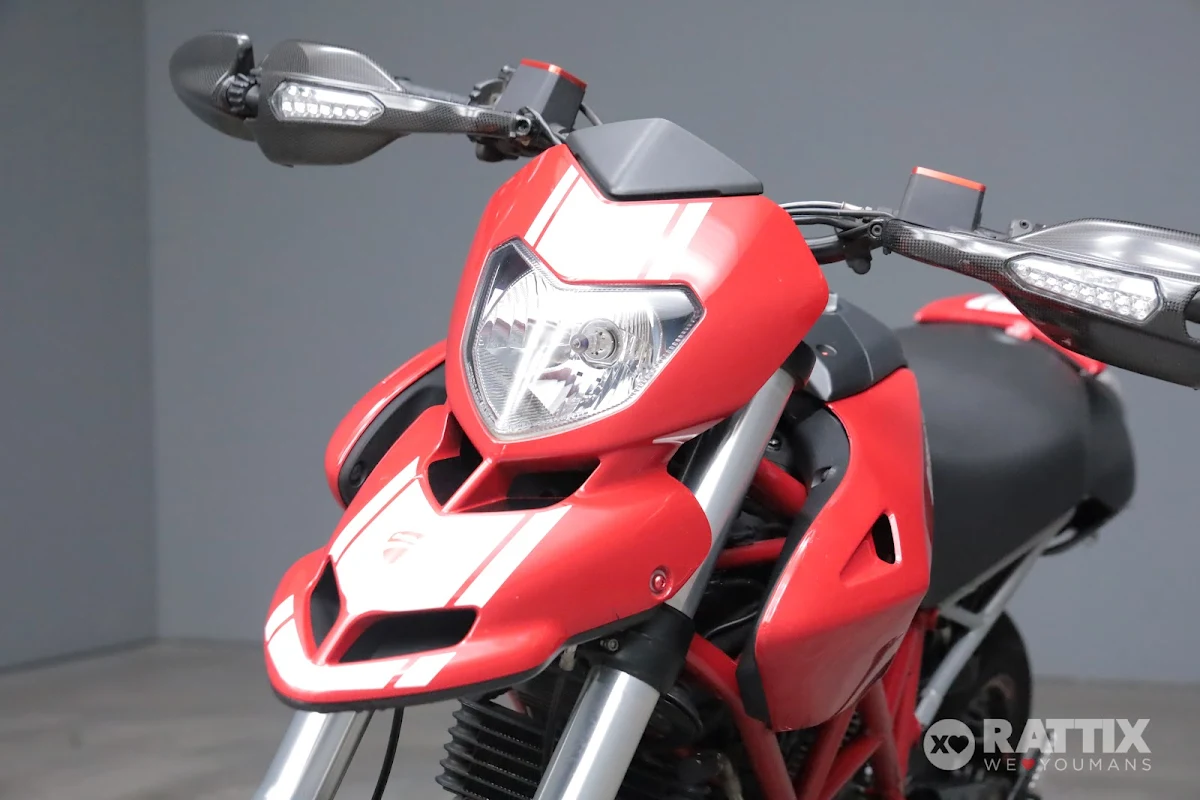 DUCATI Hypermotard 796 matt