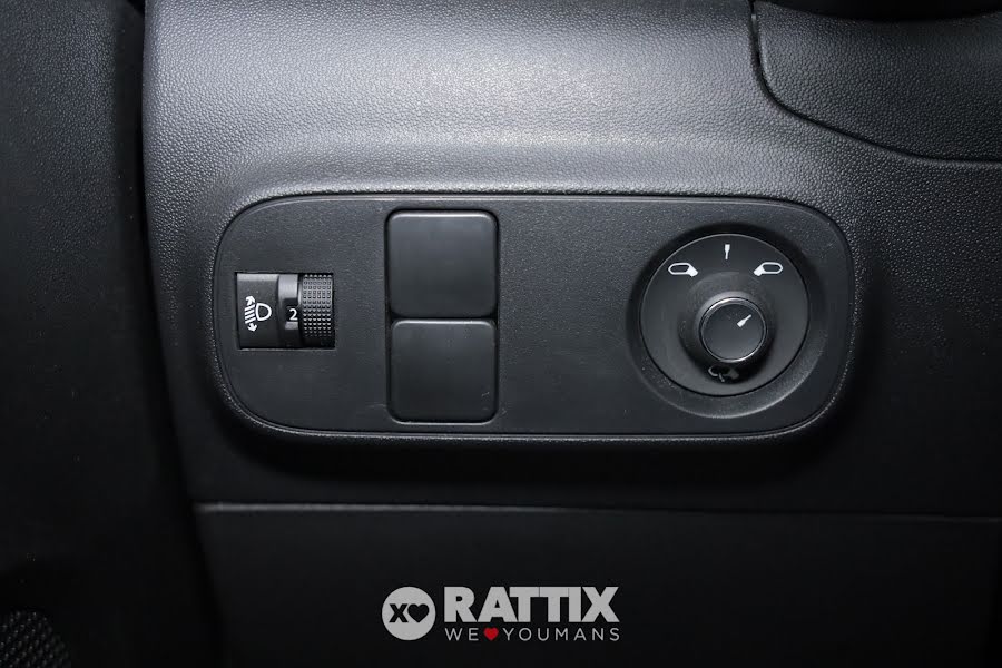 Citroen C3 1.2 Puretech 110CV Max Grigio Artense  Aziendale foto 26