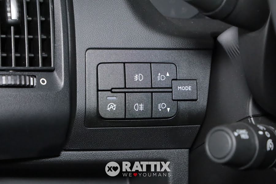 Peugeot Boxer 333 2.2 BlueHDI 120CV L2H2 (IVA ESCLUSA) bianco icy  Km 0 foto 18