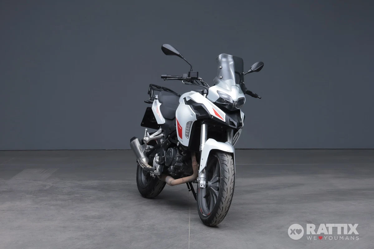 BENELLI TRK 251 Trk E5