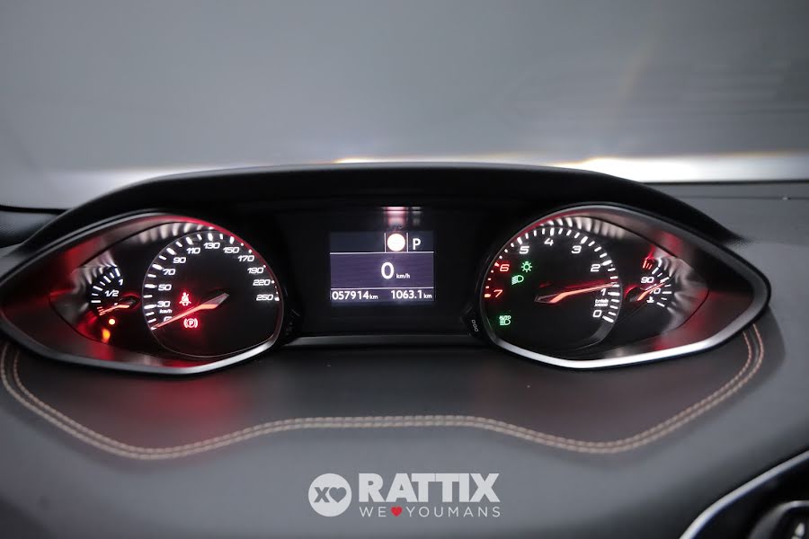 Peugeot 308 SW 1.2 Puretech 130CV GT Line EAT8 grigio  Usato foto 18