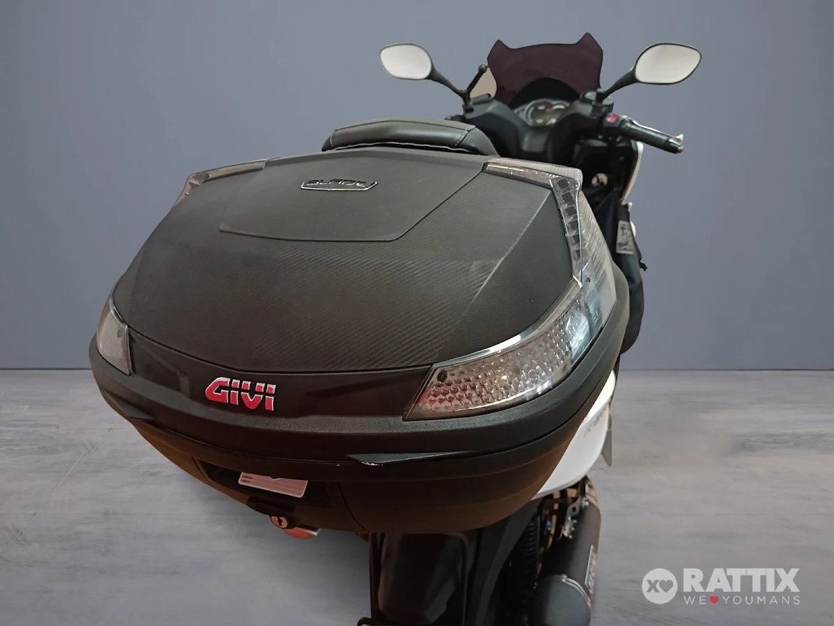 KYMCO K-XCT 125 125i