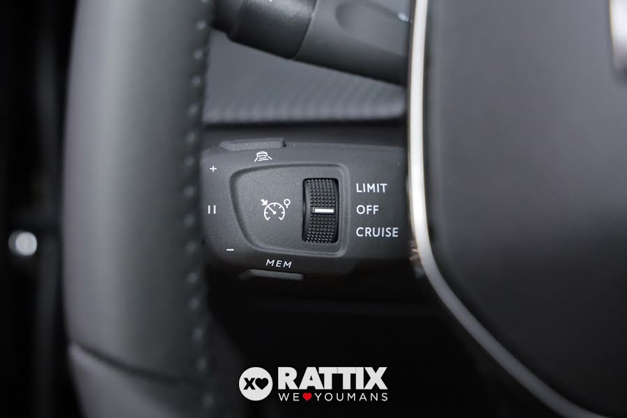 Peugeot 2008 1.2 Puretech 100CV Allure Nero  Km 0 foto 14