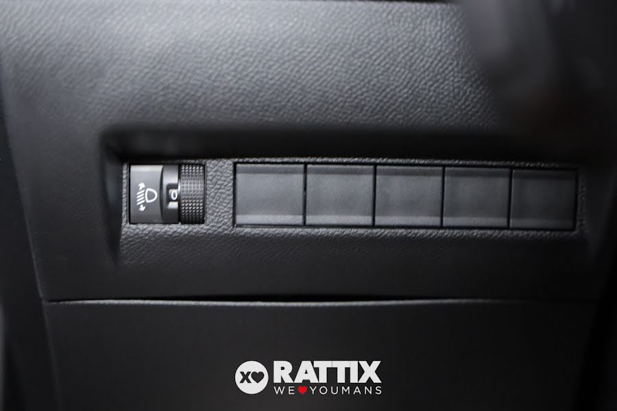 Peugeot 2008 1.2 Puretech 100CV Allure Nero  Km 0 foto 30