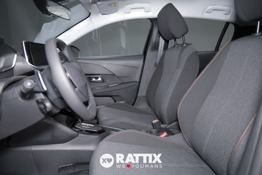 Peugeot 208 1.2 Hybrid 110CV Style e-DCS6 Nero  Km 0 foto 7
