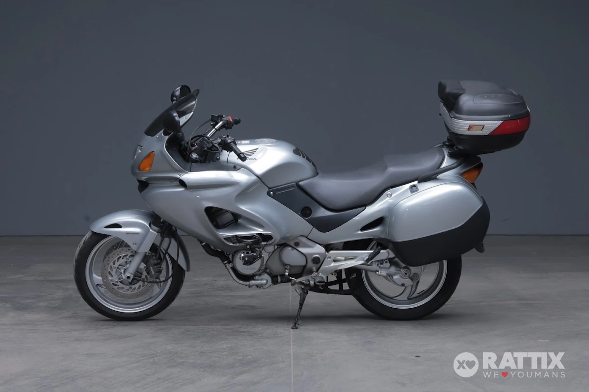 HONDA Deauville 650 NT my01