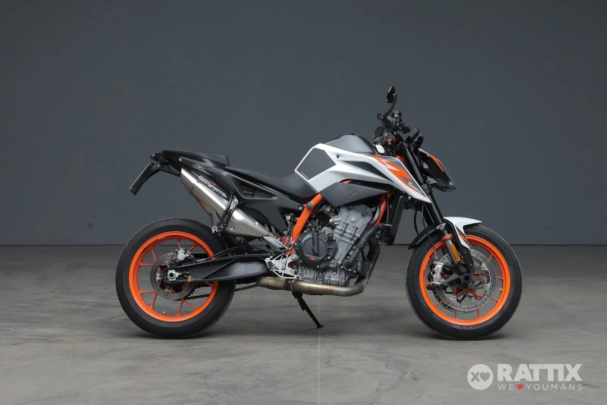 KTM 890 Duke R my21