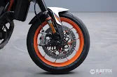 KTM 890 Duke R my21