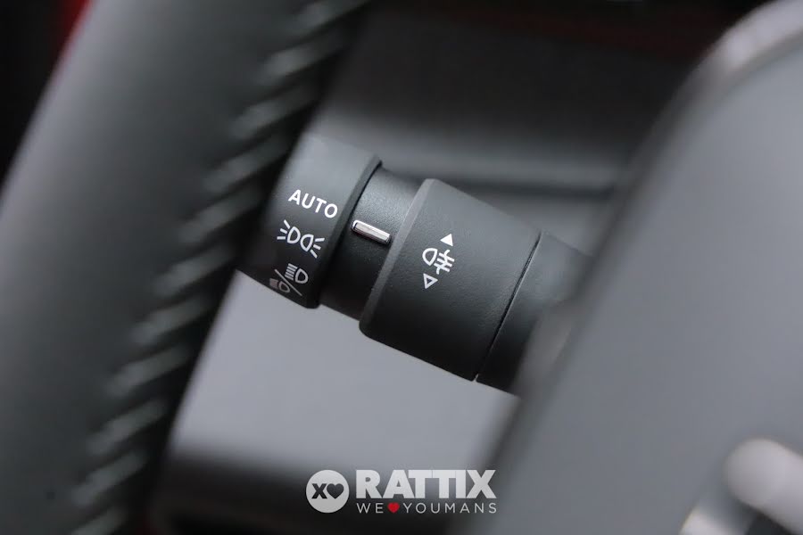 Peugeot 308 1.5 BlueHDI 130CV Allure EAT8 Rosso Elixir  Km 0 foto 12