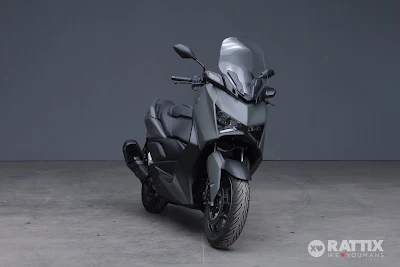 Foto YAMAHA X-Max 300 Abs my25