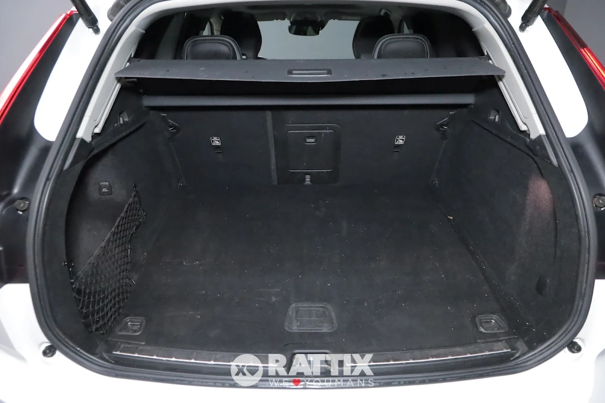 VOLVO xc60 ii 2018 XC60 2.0 t6 phev Inscription Expression awd auto