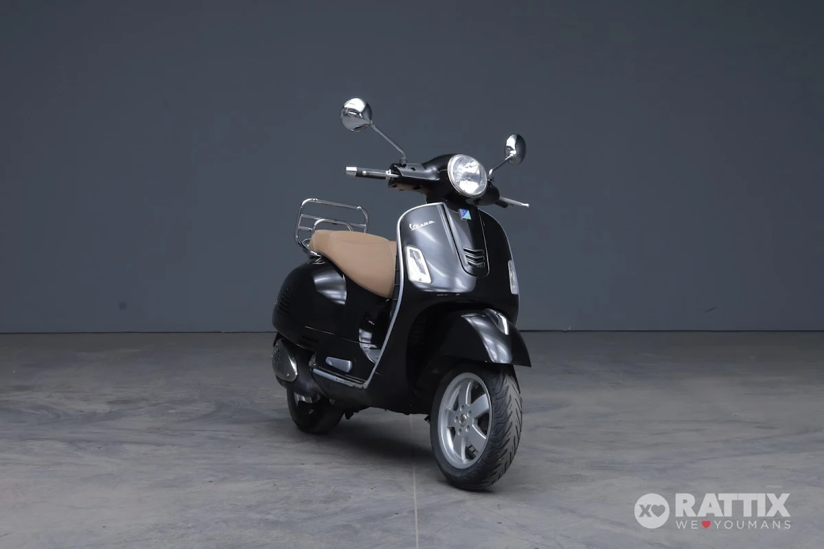 VESPA Vespa GTS 300 Super Abs my16