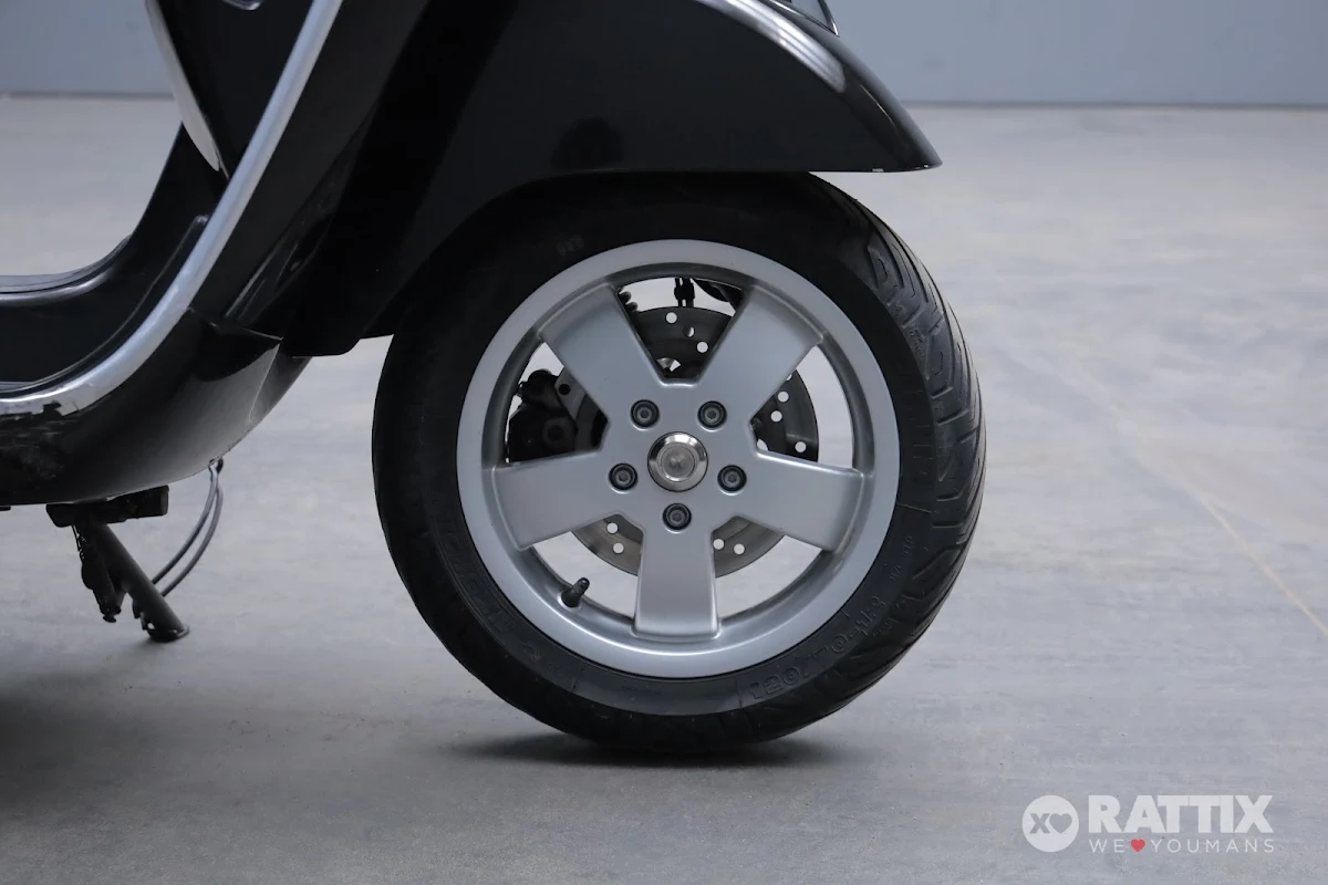 VESPA Vespa GTS 300 Super Abs my16