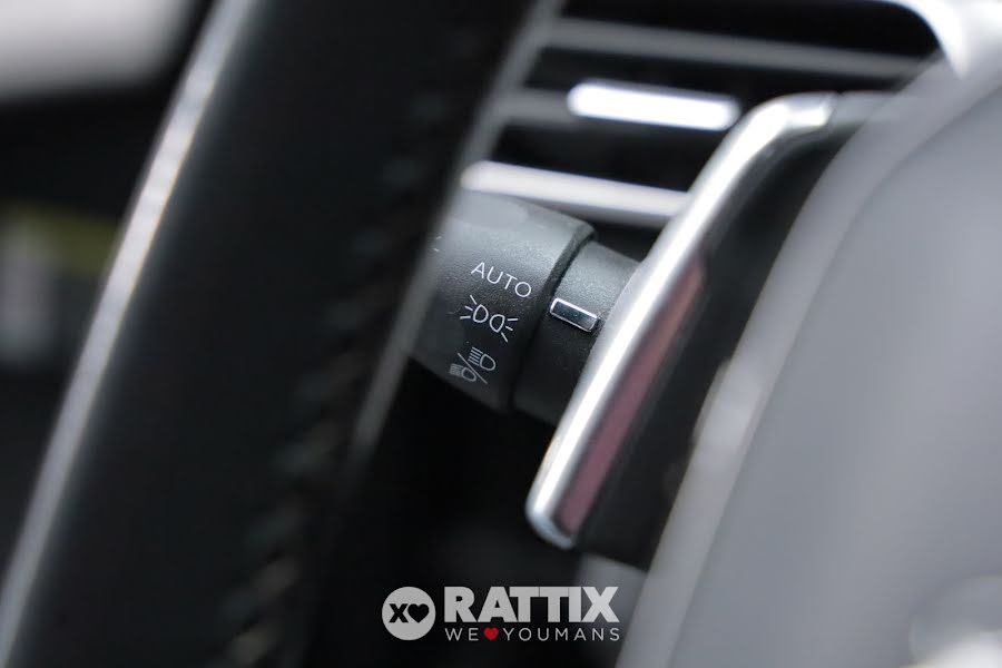 Peugeot 3008 1.6 Hybrid4 Phev 300CV GT Pack e-EAT8 + tetto apribile Nero Perla  Aziendale foto 15