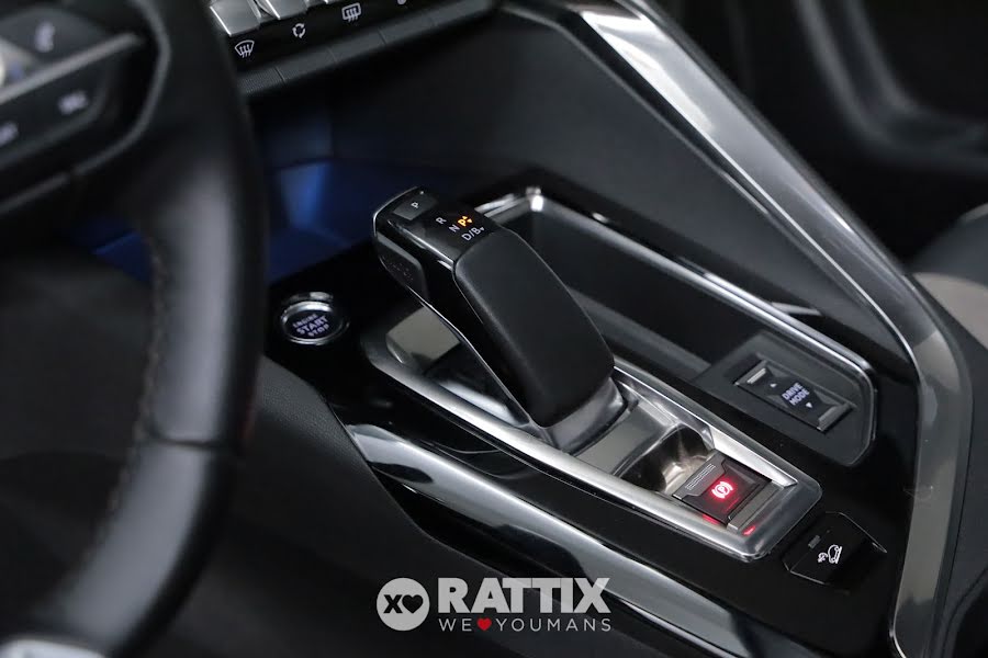 Peugeot 3008 1.6 Hybrid4 Phev 300CV GT Pack e-EAT8 + tetto apribile Nero Perla  Aziendale foto 29