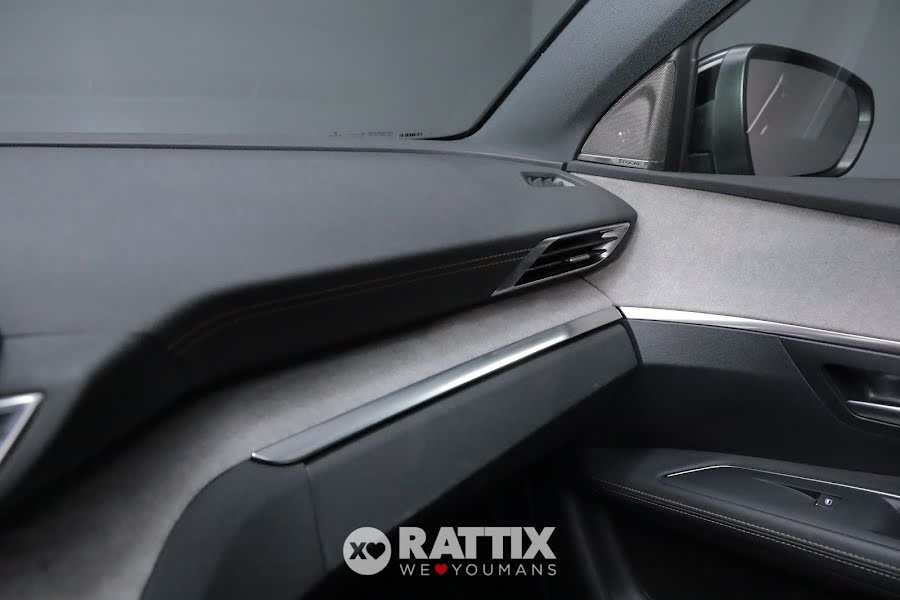 Peugeot 3008 1.6 Hybrid4 Phev 300CV GT Pack e-EAT8 + tetto apribile Nero Perla  Aziendale foto 36