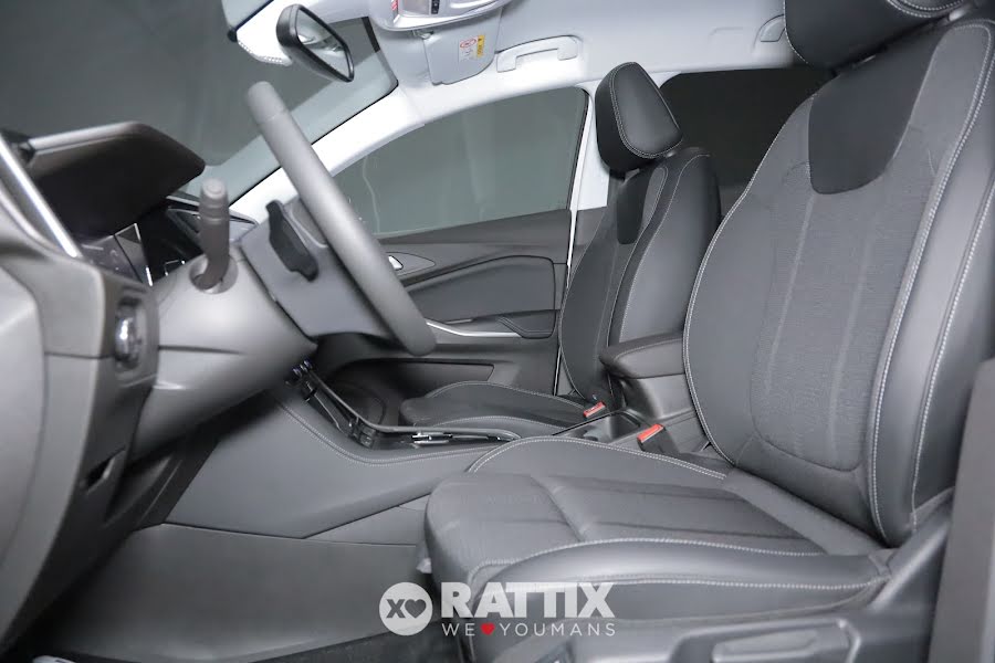 Opel Grandland 1.2 130CV Business Elegance at8 Artik White  Aziendale foto 7