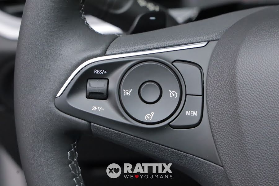 Opel Grandland 1.2 130CV Business Elegance at8 Artik White  Aziendale foto 10