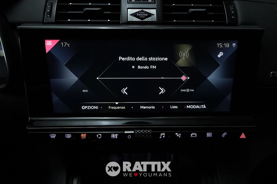 DS Automobiles DS 7 Crossback 1.5 BlueHDI 130CV Grand Chic Auto Grigio Artense  Aziendale foto 27