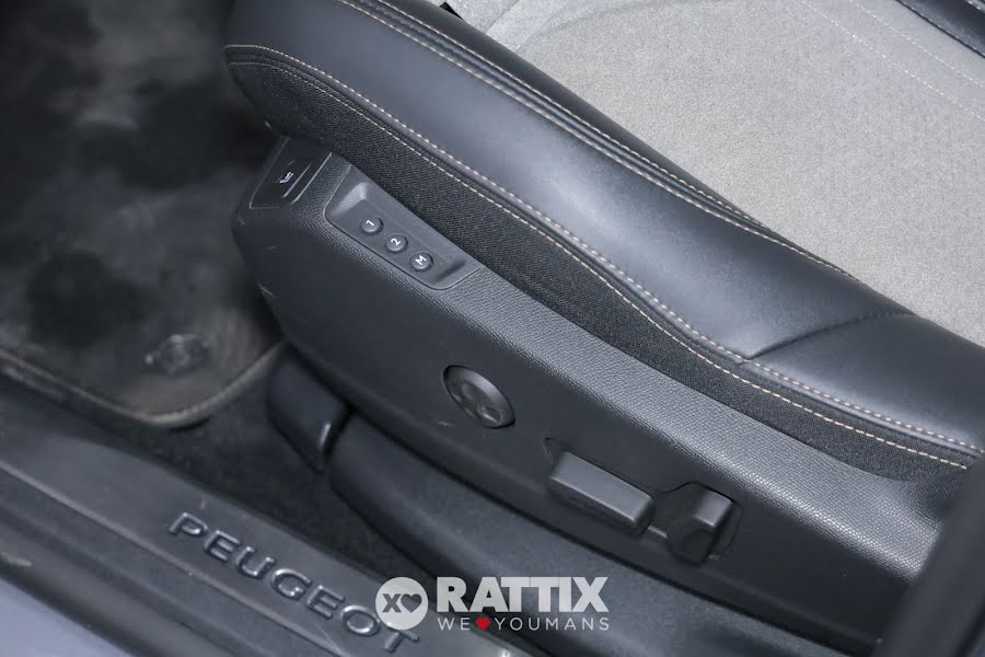 Peugeot 3008 1.6 Hybrid4 300CV GT Pack e-EAT8 Grigio Artense  Aziendale foto 36