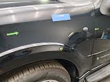 Miniatura Lincoln Navigator 5.4 V8 GPL 300CV 4WD 7p.ti + barre portatutto Nero  Usato foto danni 59