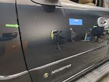 Miniatura Lincoln Navigator 5.4 V8 GPL 300CV 4WD 7p.ti + barre portatutto Nero  Usato foto danni 59