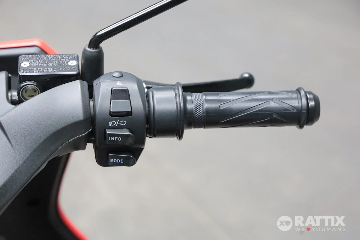 SEAT MO eScooter 125 Rosso