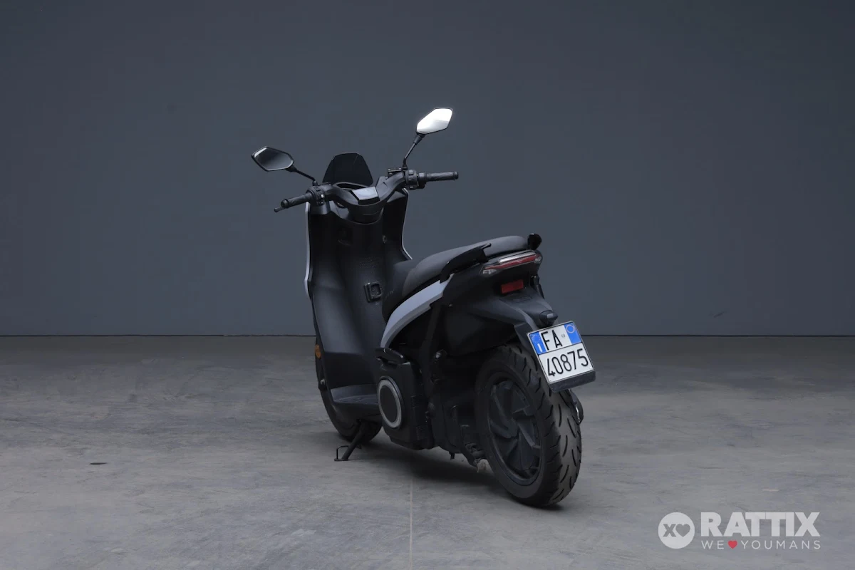 SEAT MO eScooter 125 Bianco