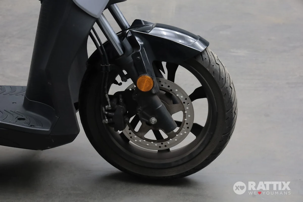 SEAT MO eScooter 125 Bianco